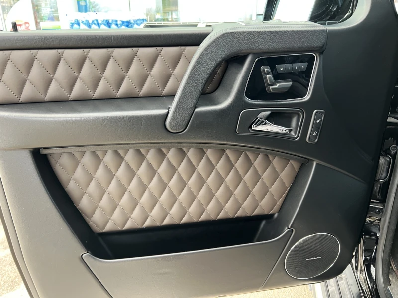Mercedes-Benz G 63 AMG 4-MATIC/DESIGNO EXCLUSIV/HARMAN-KARDON/CAMERA/, снимка 7 - Автомобили и джипове - 52645321