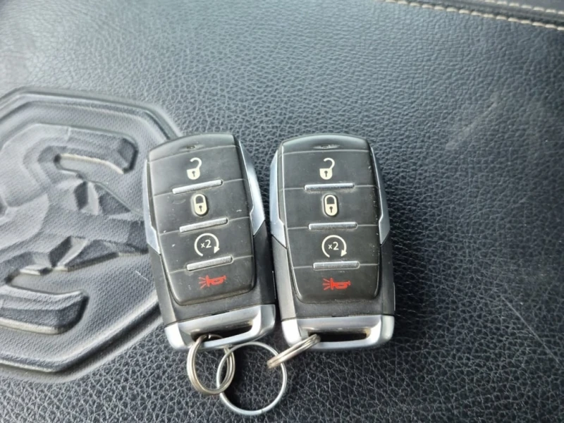 Dodge RAM 1500 * SPORT CREW CAB SHORT BED * CARFAX * БЕЗ ПЪРВОНАЧ, снимка 8 - Автомобили и джипове - 53245259