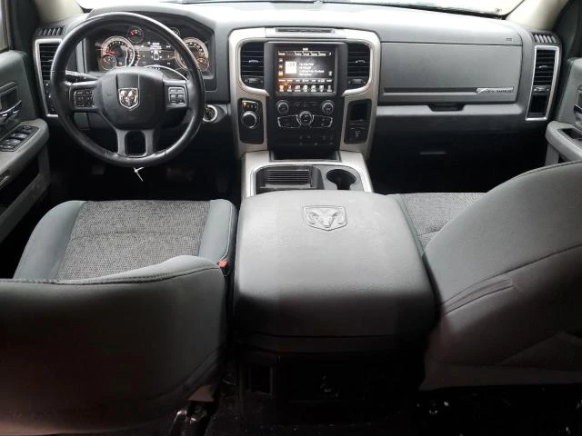 Dodge RAM 1500 5.7L 8 Rear-wheel drive, снимка 12 - Автомобили и джипове - 52882832