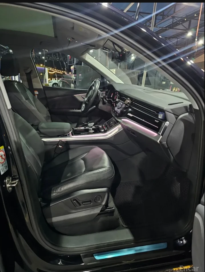Audi Q7 DISTR | FULL LED, снимка 10 - Автомобили и джипове - 55048390
