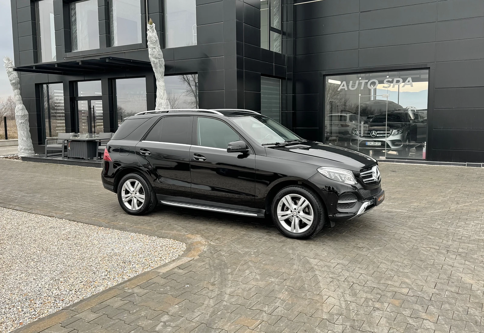 Mercedes-Benz GLE 250 d, снимка 3 - Автомобили и джипове - 43774733