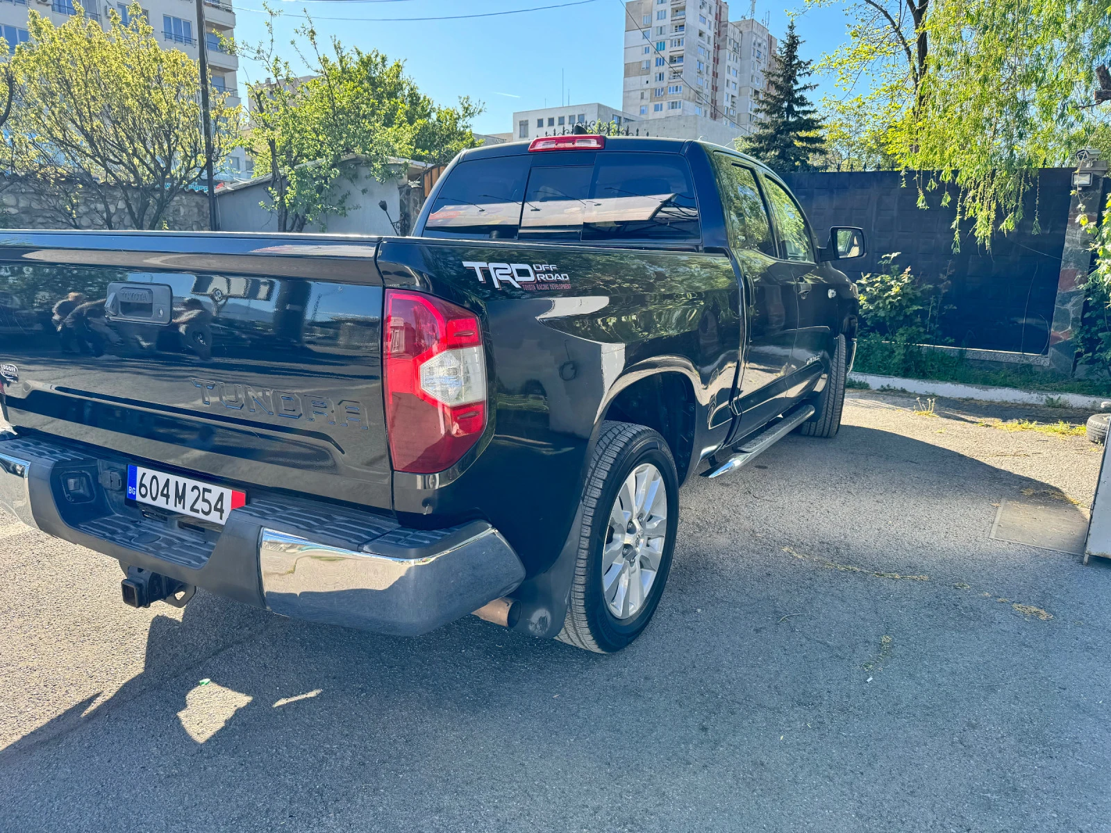 Toyota Tundra 5.7i/4x4 - изображение 3