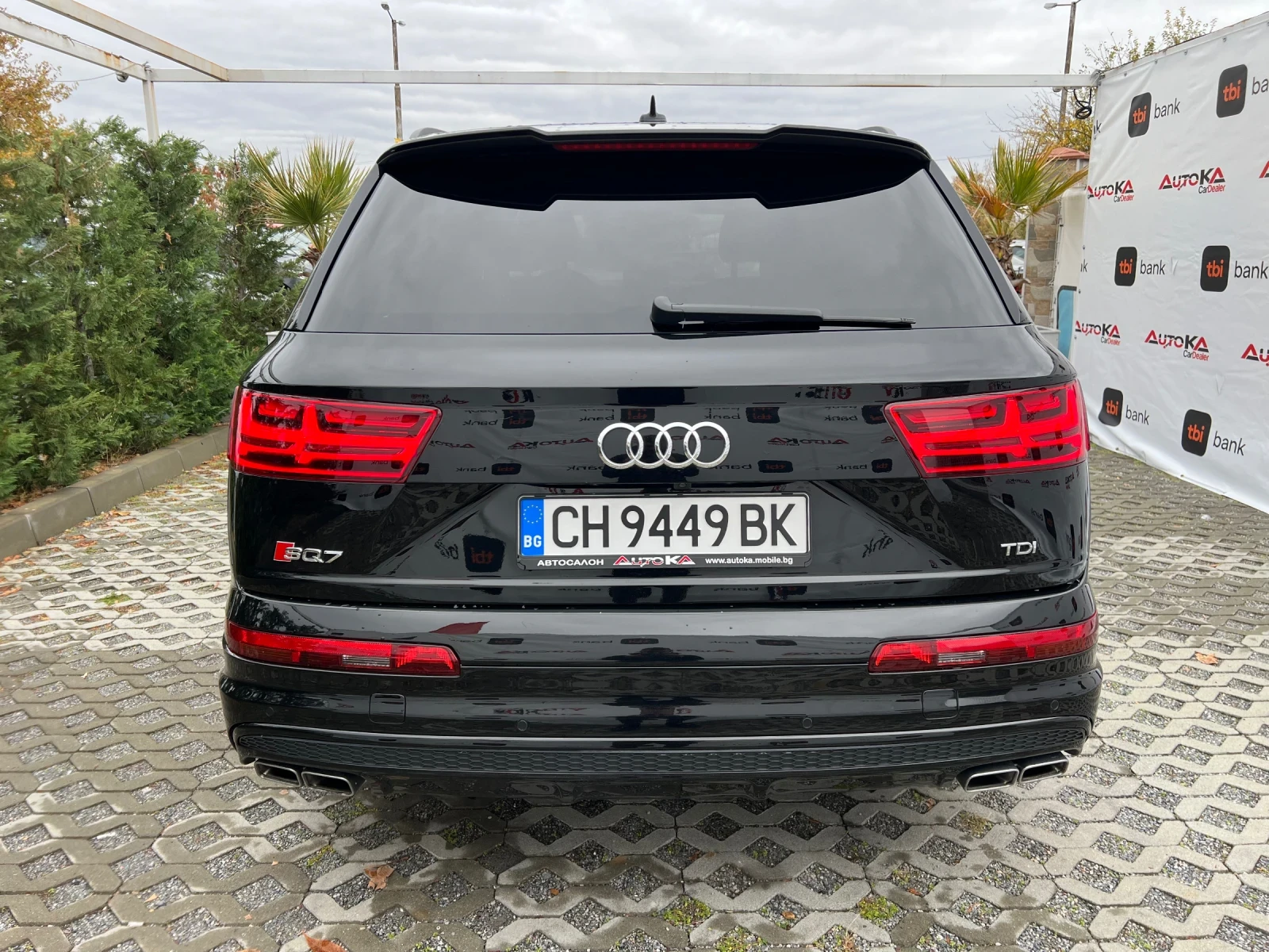 Audi SQ7 4.0TDI-435кс= ПАНОРАМА= DIGITAL= MASSAGE= ОБДУХВАН - изображение 4