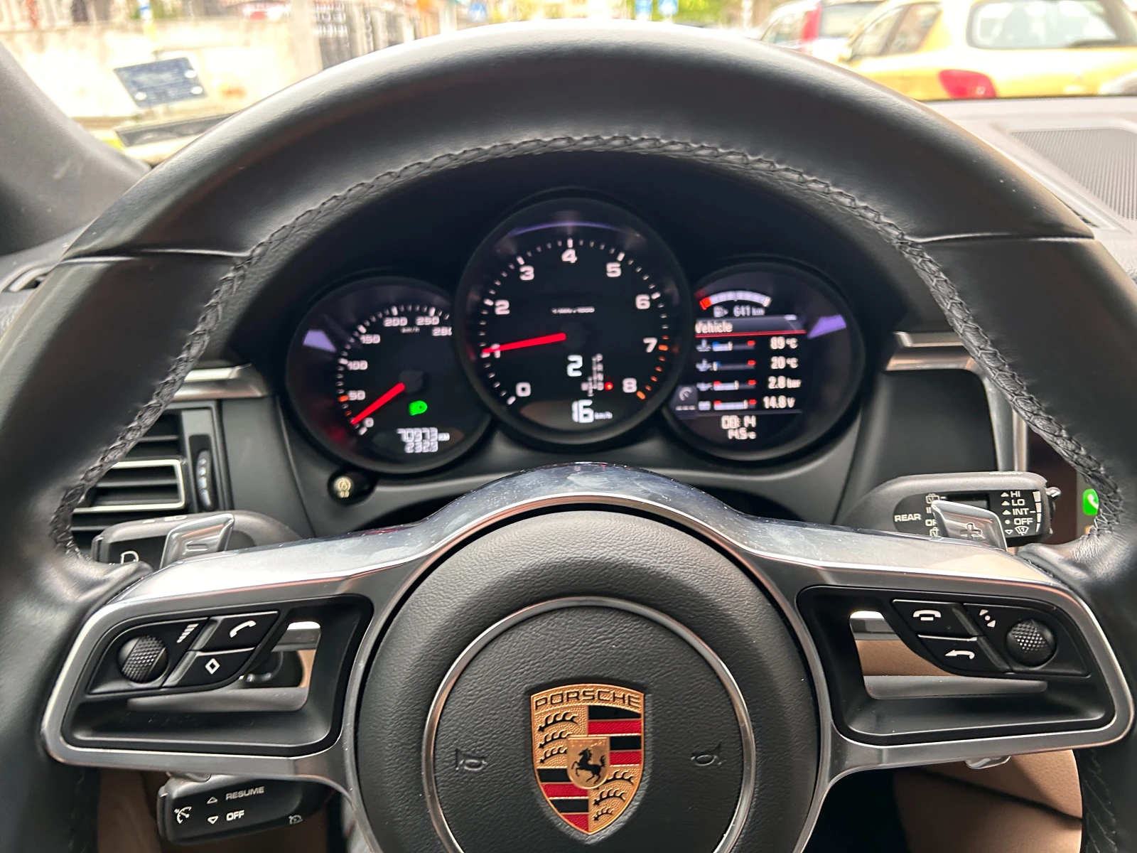 Porsche Macan  - изображение 10