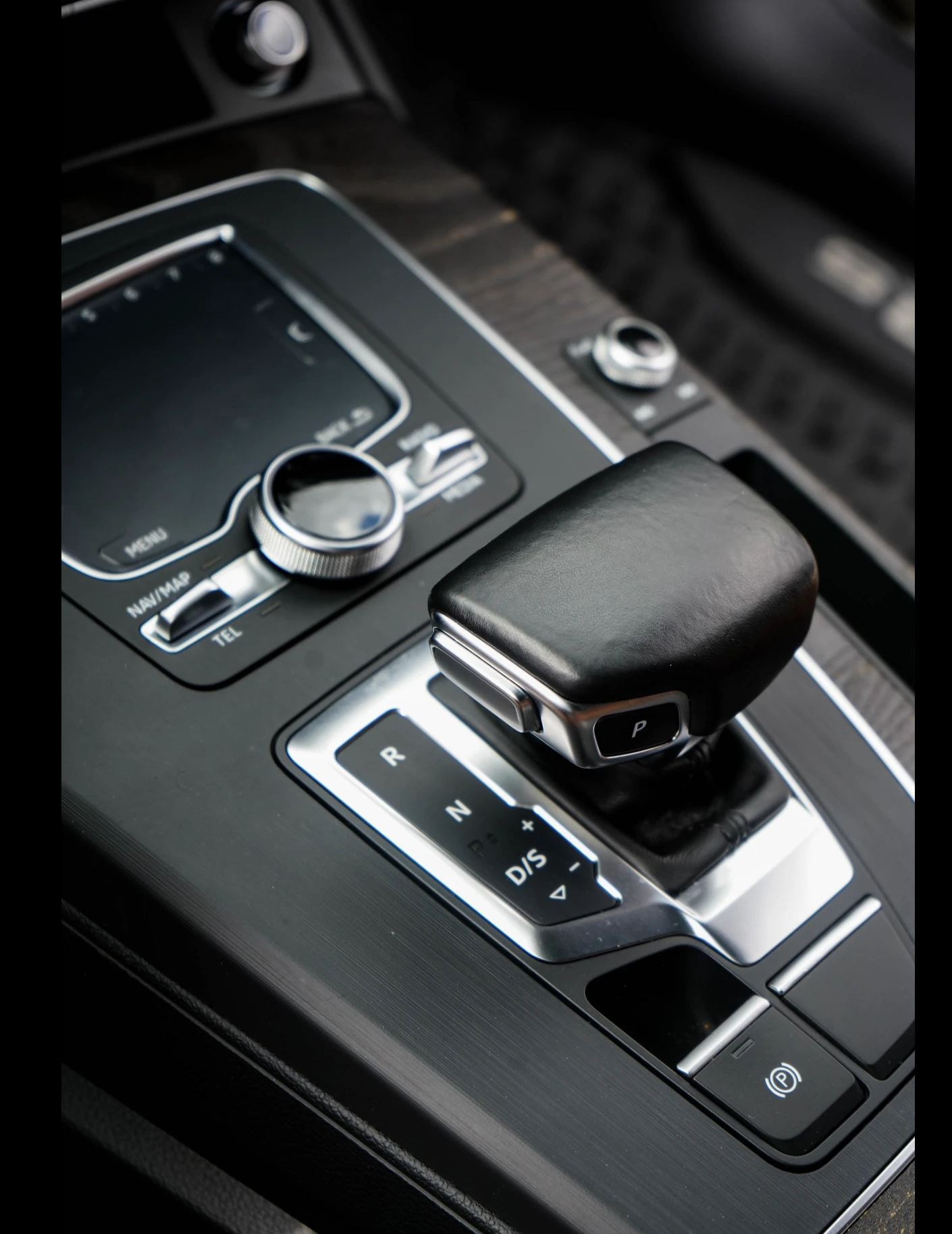 Audi Q5 Premium Plus Диг.табло* B&O* M.Toчка* Пано*  - изображение 7