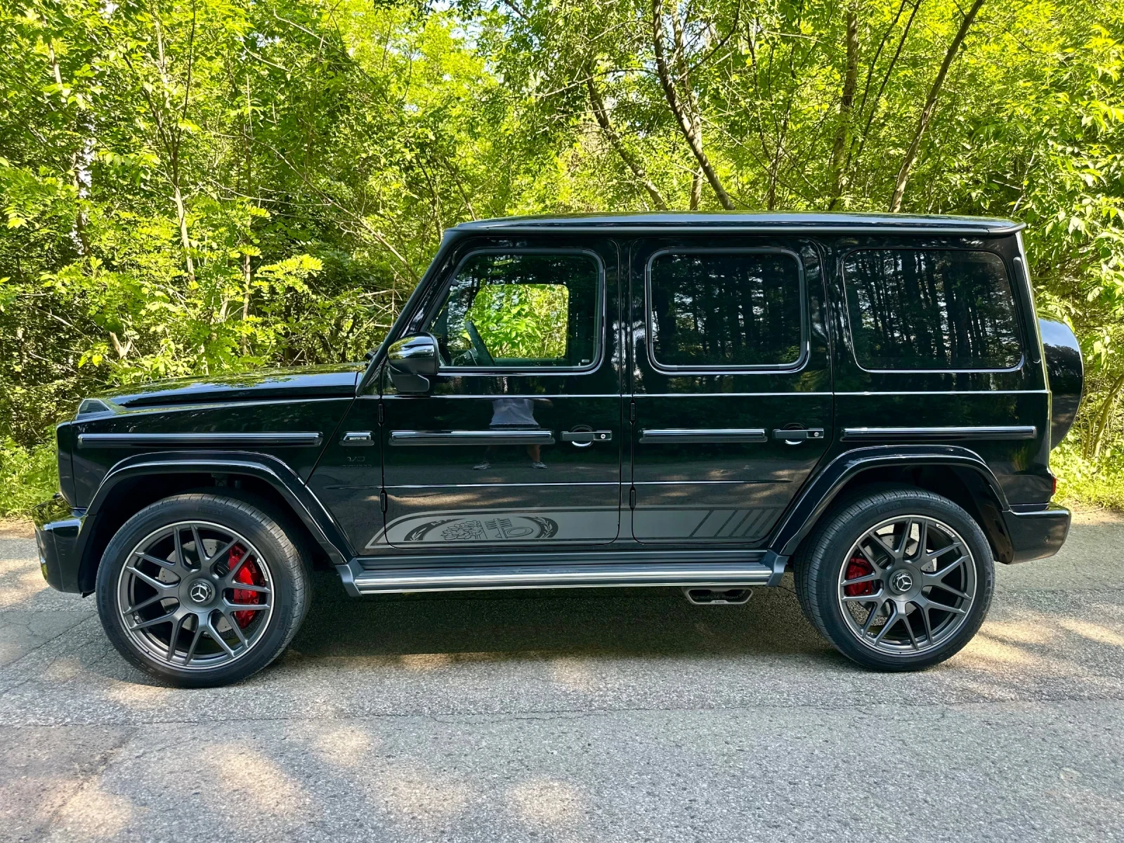 Mercedes-Benz G 63 AMG EDITION 55 / AKRAPOVIC / ГАРАНЦИЯ / SILVER STAR  - изображение 5