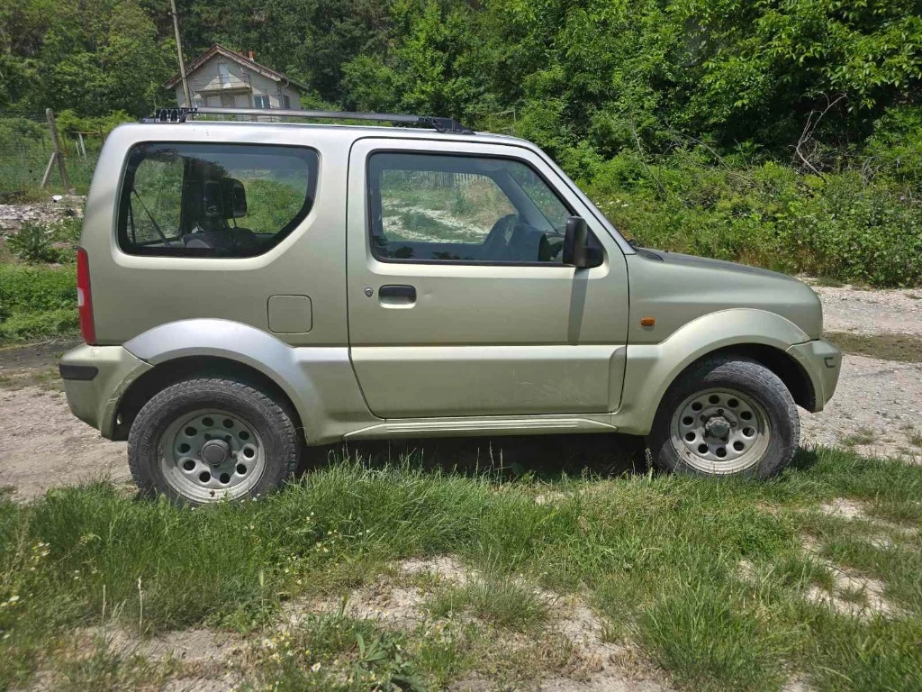 Suzuki Jimny  - изображение 2