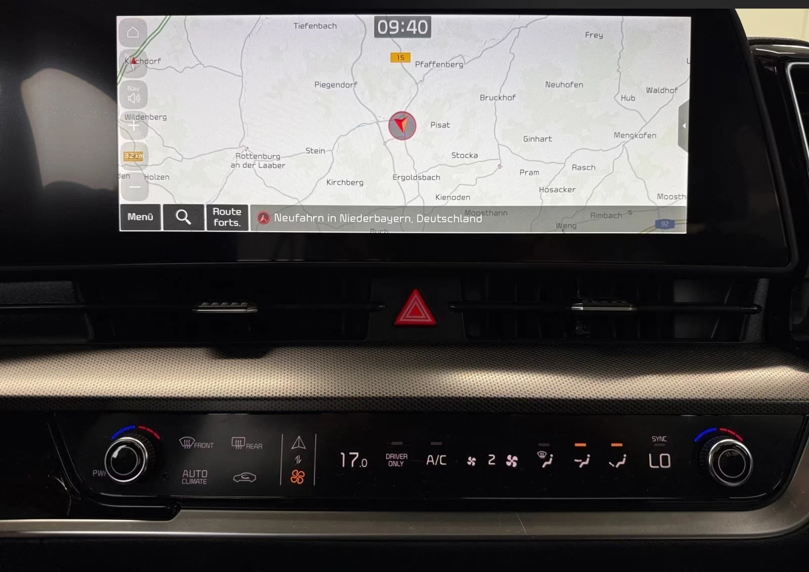 Kia Sportage 1.6PHEV/265HP/VISION/AWD/LED/CAM/NAVI/488g - изображение 10