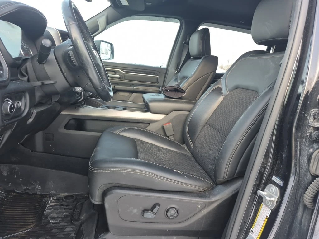 Dodge RAM 1500 * SPORT CREW CAB SHORT BED * CARFAX * БЕЗ ПЪРВОНАЧ - изображение 5