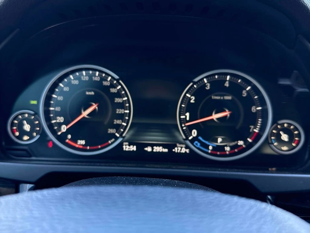 BMW X5 XDRIVE35I * DIGITAL* ПОДГРЕВИ* CARPLAY*  - изображение 8