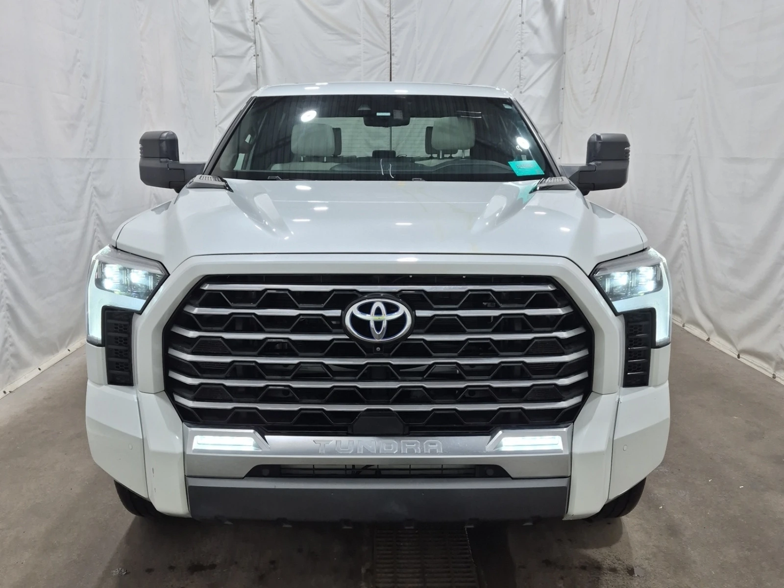 Toyota Tundra * * CARFAX * * АВТО КРЕДИТ * *  - изображение 2