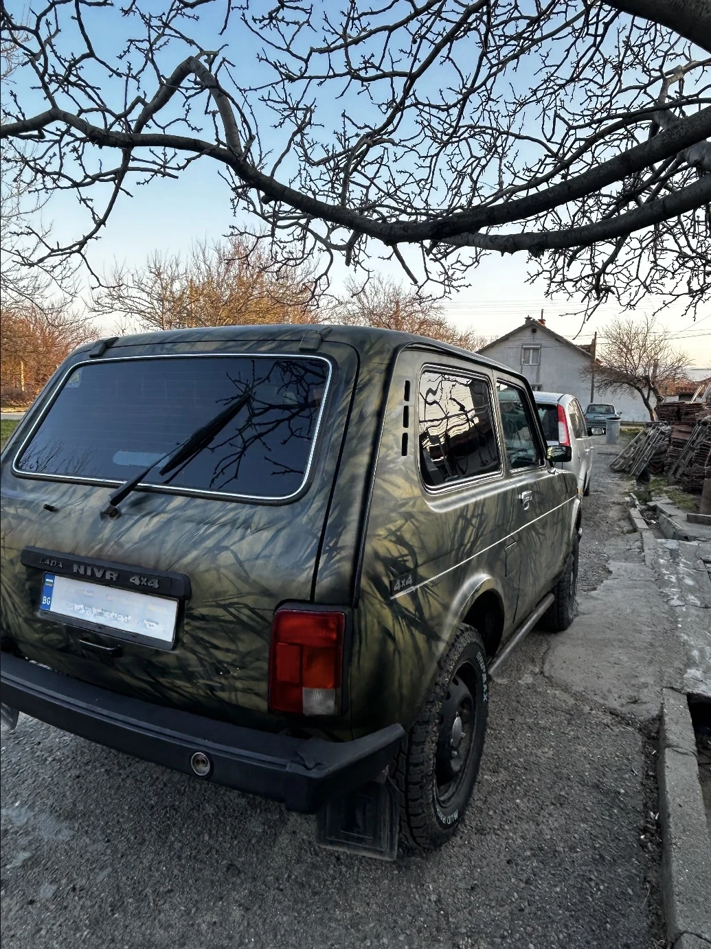 Lada Niva, снимка 7 - Автомобили и джипове - 53839540