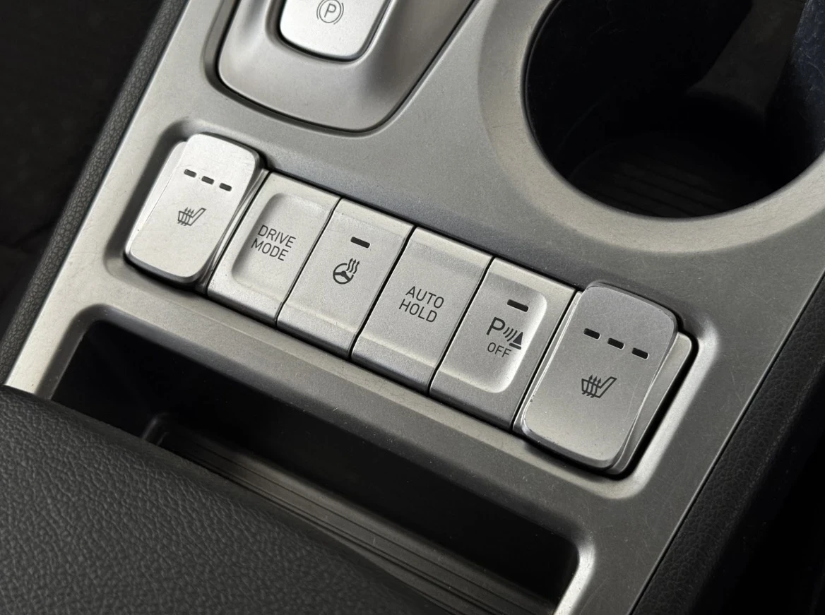 Hyundai Kona, снимка 8 - Автомобили и джипове - 54445720