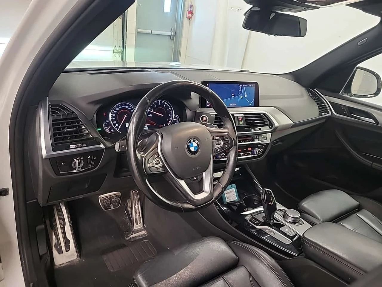 BMW X3  XDRIVE30I  М-PACK / HUD / PANO / 2 КЛЮЧА , снимка 10 - Автомобили и джипове - 55542138