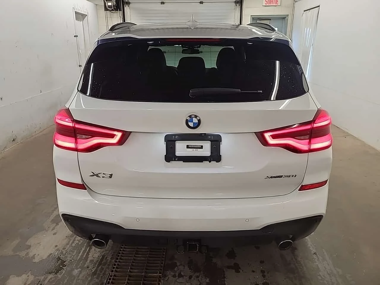 BMW X3  XDRIVE30I  М-PACK / HUD / PANO / 2 КЛЮЧА , снимка 5 - Автомобили и джипове - 55542138