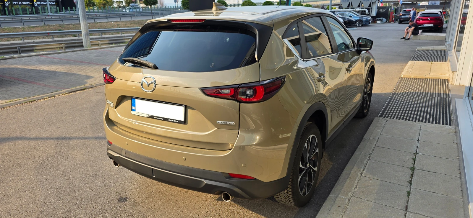 Mazda CX-5 AWD / 4x4 REVOLUTION PLUS, снимка 5 - Автомобили и джипове - 56039201