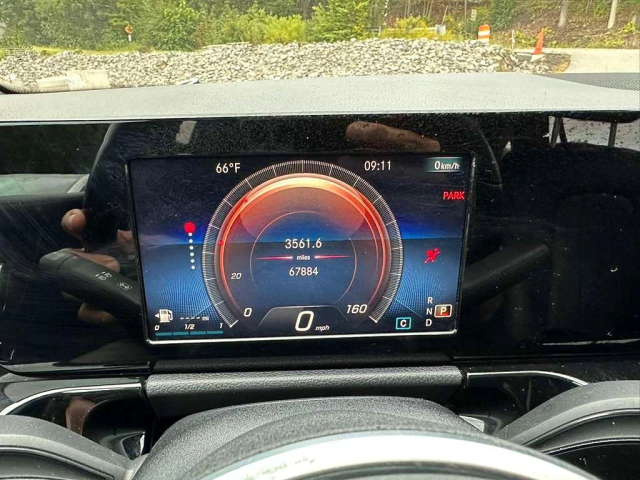 Mercedes-Benz GLA 250, снимка 9 - Автомобили и джипове - 56341640
