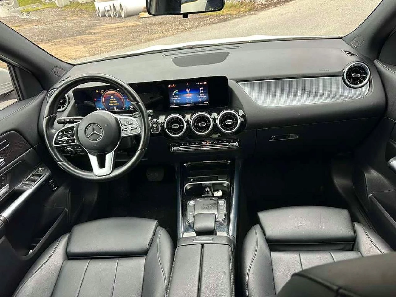 Mercedes-Benz GLA 250, снимка 6 - Автомобили и джипове - 56341640
