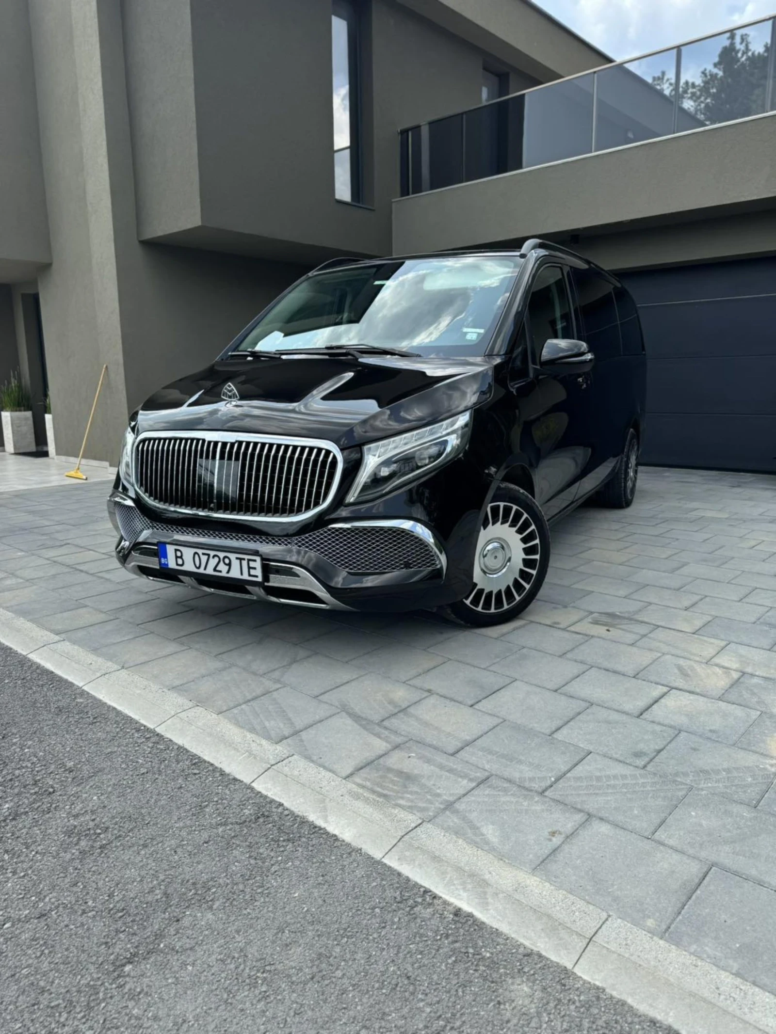 Mercedes-Benz V 220 Maybach CarPlay  - изображение 2