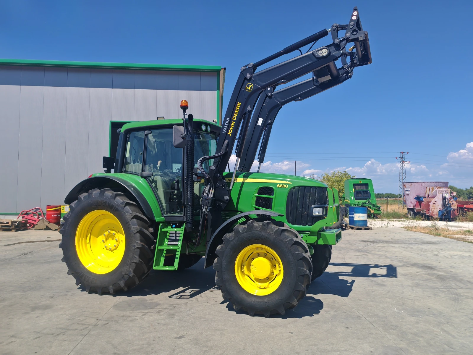 Трактор John Deere 6630 TLS лизинг с първоначална вноска 20%
