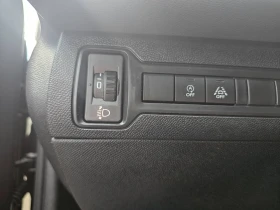 Peugeot 308 1.5, снимка 17