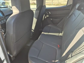 Dacia Spring Ecstrim 65кс, снимка 11