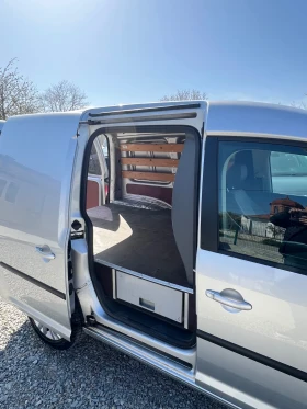 VW Caddy 1.6TDI, снимка 10