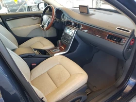 Volvo V70 2.4 D5 AWD EURO 5A, снимка 10