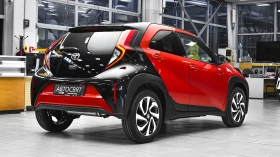Toyota Aygo X PULSE 1.0 VVT-i S-CVT, снимка 6