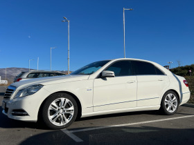 Mercedes-Benz E 350 4x4 , Бяла перла, снимка 3 - Автомобили и джипове - 43909775