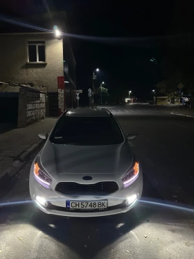 Kia Ceed 1.6 CRDI -  | Mobile.bg    17