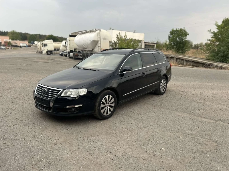 VW Passat 2.0 TDI COMMON RAIL, снимка 1 - Автомобили и джипове - 47566714