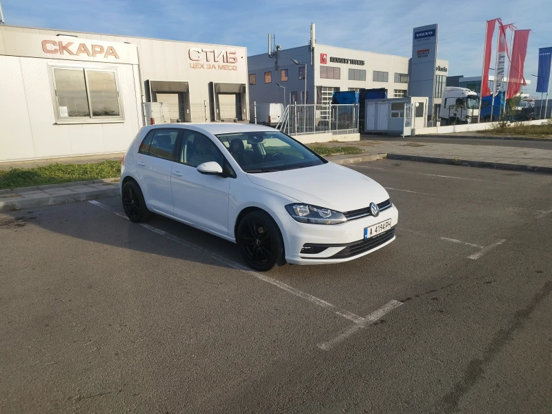 VW Golf, снимка 8 - Автомобили и джипове - 47516388