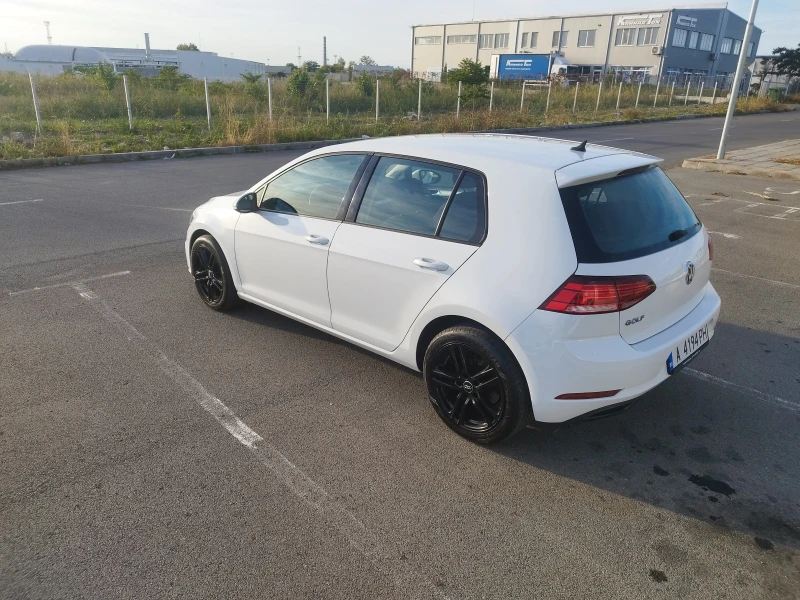 VW Golf, снимка 2 - Автомобили и джипове - 47516388