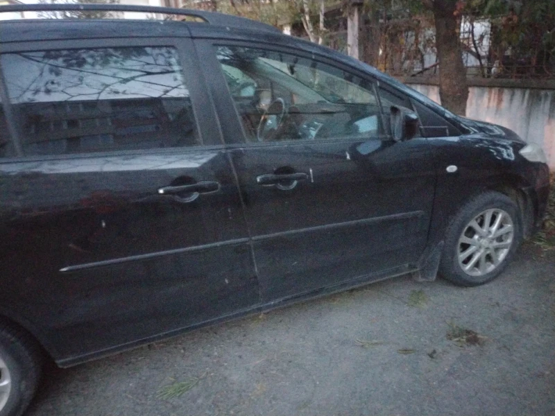 Mazda 5, снимка 4 - Автомобили и джипове - 48119489