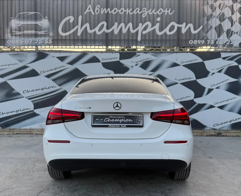 Mercedes-Benz A 250 Plug-in хибрид, снимка 5 - Автомобили и джипове - 51134892
