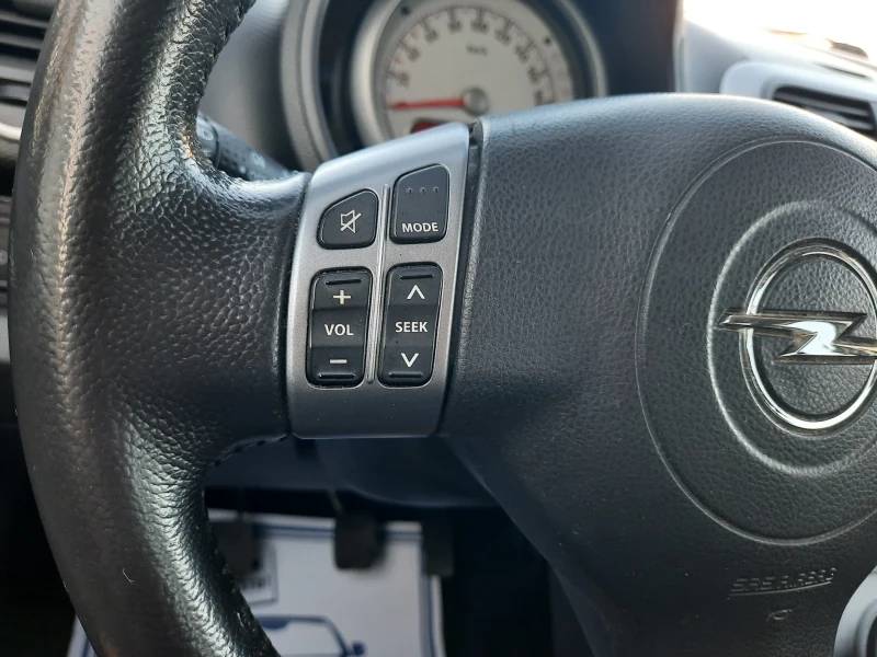 Opel Agila 2012та КАТО НОВА, снимка 13 - Автомобили и джипове - 51815852