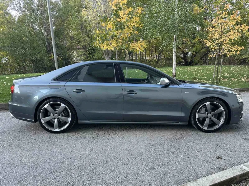 Audi S8 EXCLUSIVE / КЕРАМИКА  / ВЕНТИЛАЦИЯ , снимка 8 - Автомобили и джипове - 52221559