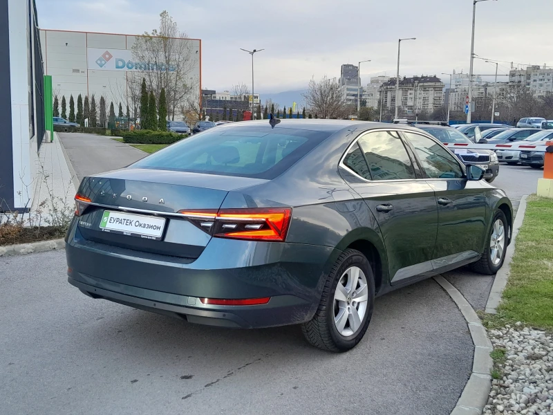 Skoda Superb 2.0 TDI/ 6МТ, снимка 3 - Автомобили и джипове - 52664630