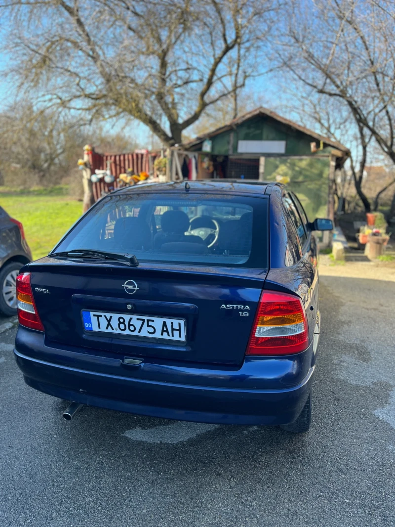 Opel Astra, снимка 3 - Автомобили и джипове - 52935568