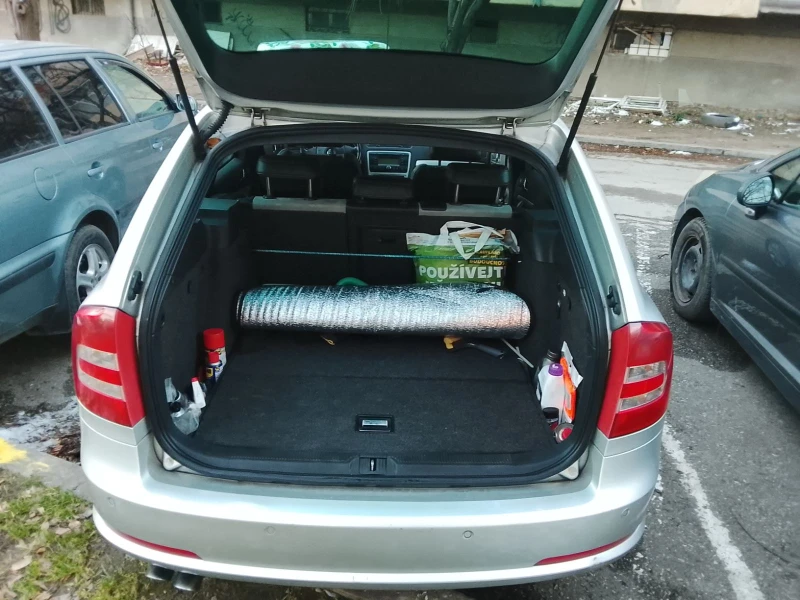 Skoda Octavia VRS, снимка 7 - Автомобили и джипове - 53058211