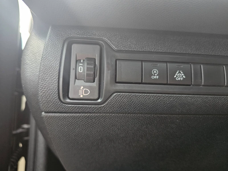 Peugeot 308 1.5, снимка 17 - Автомобили и джипове - 53582524