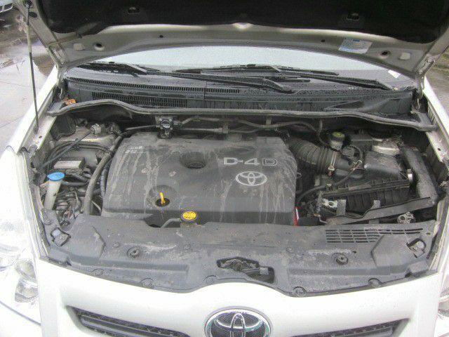 Toyota Corolla verso 2.2DID, 134 PS, 2AD - FTV, снимка 5 - Автомобили и джипове - 42148238