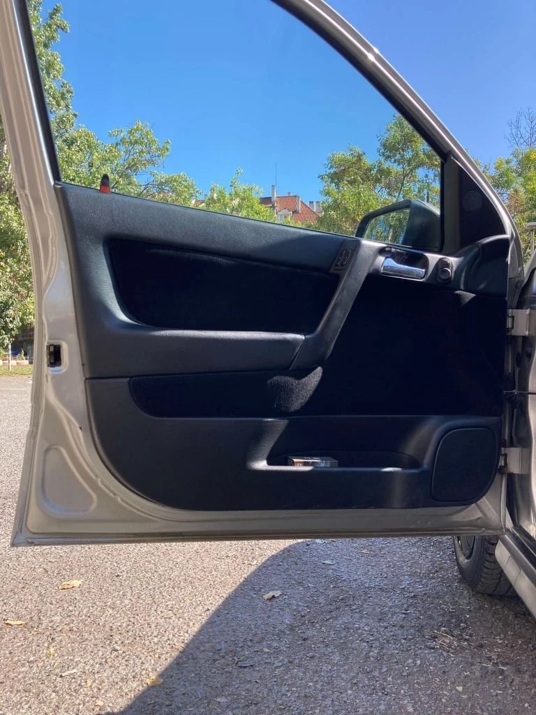 Opel Astra 1.4 16V, снимка 15 - Автомобили и джипове - 54957320