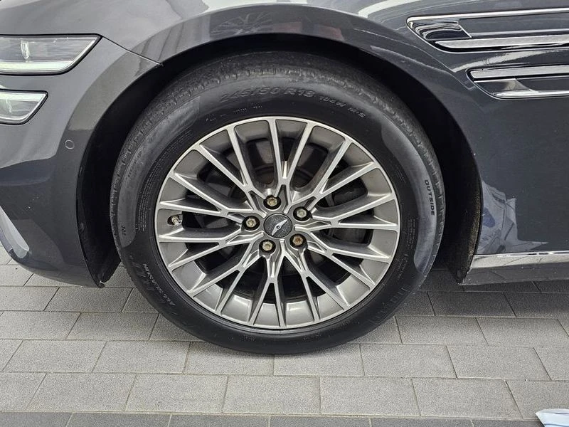 Genesis G80 2.5 Automatic, снимка 5 - Автомобили и джипове - 55599030