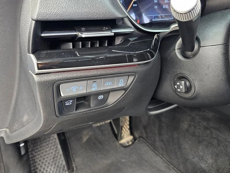 Genesis G80 2.5 Automatic, снимка 8 - Автомобили и джипове - 55599030