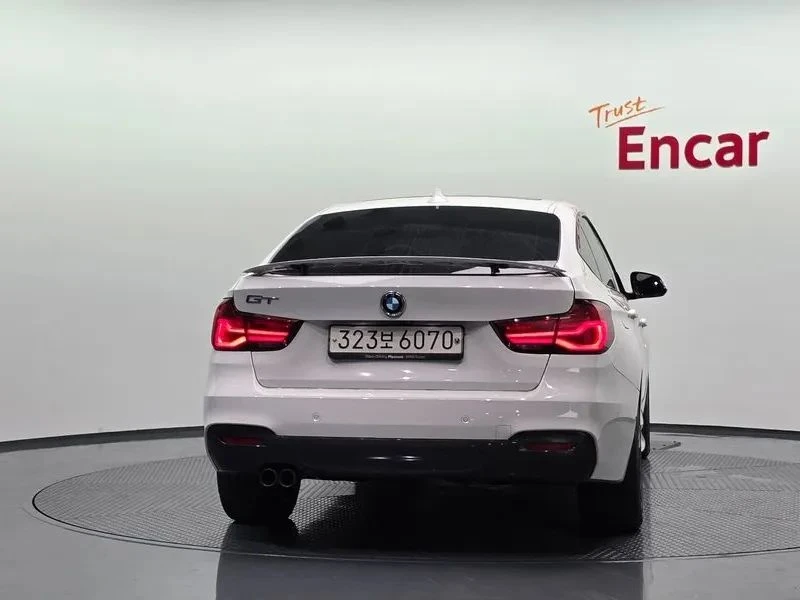 BMW 320, снимка 4 - Автомобили и джипове - 56690109