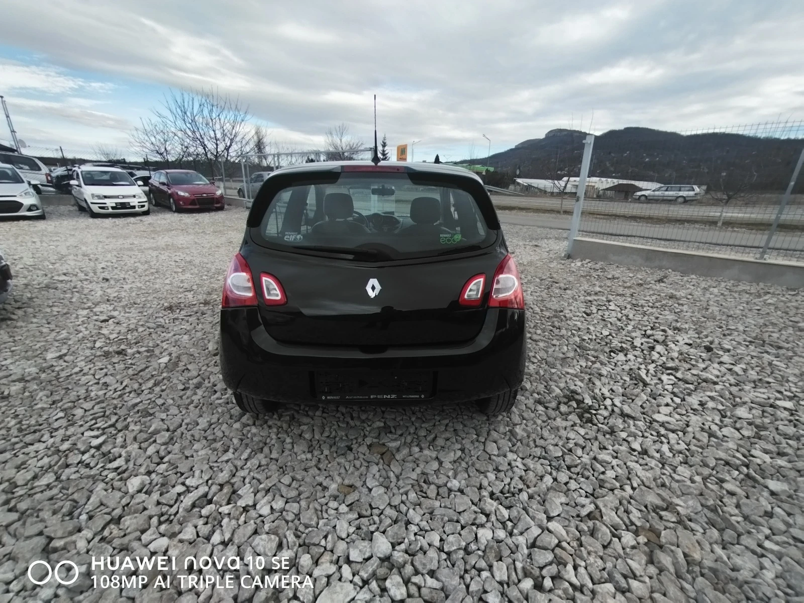 Renault Twingo 1.2 4 ЦИЛИНДРОВ - изображение 5