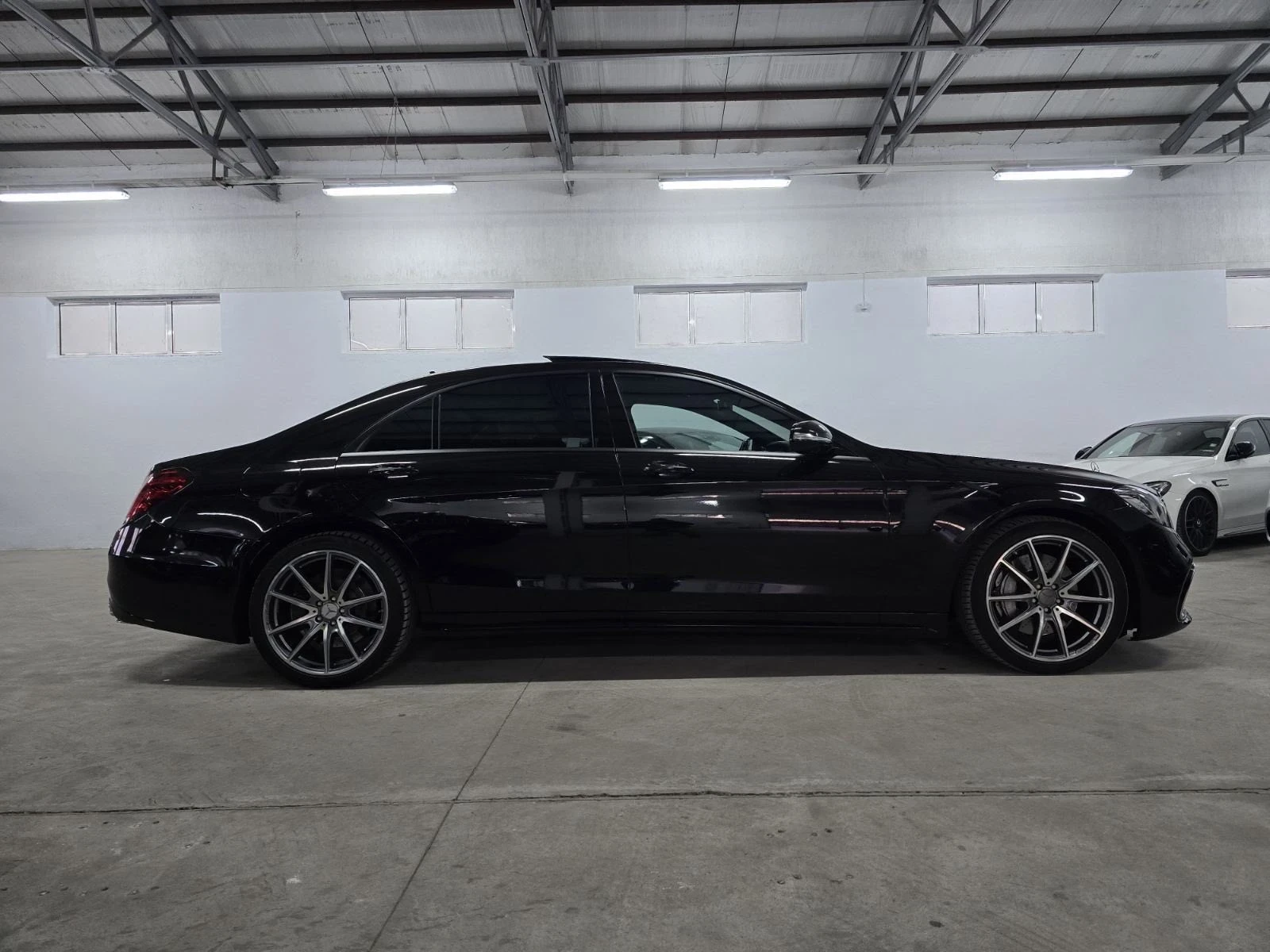 Mercedes-Benz S 560 AMG/4mat/3tv/Burm/Head-up/distr/panor/FULL/TOP!!! - изображение 8