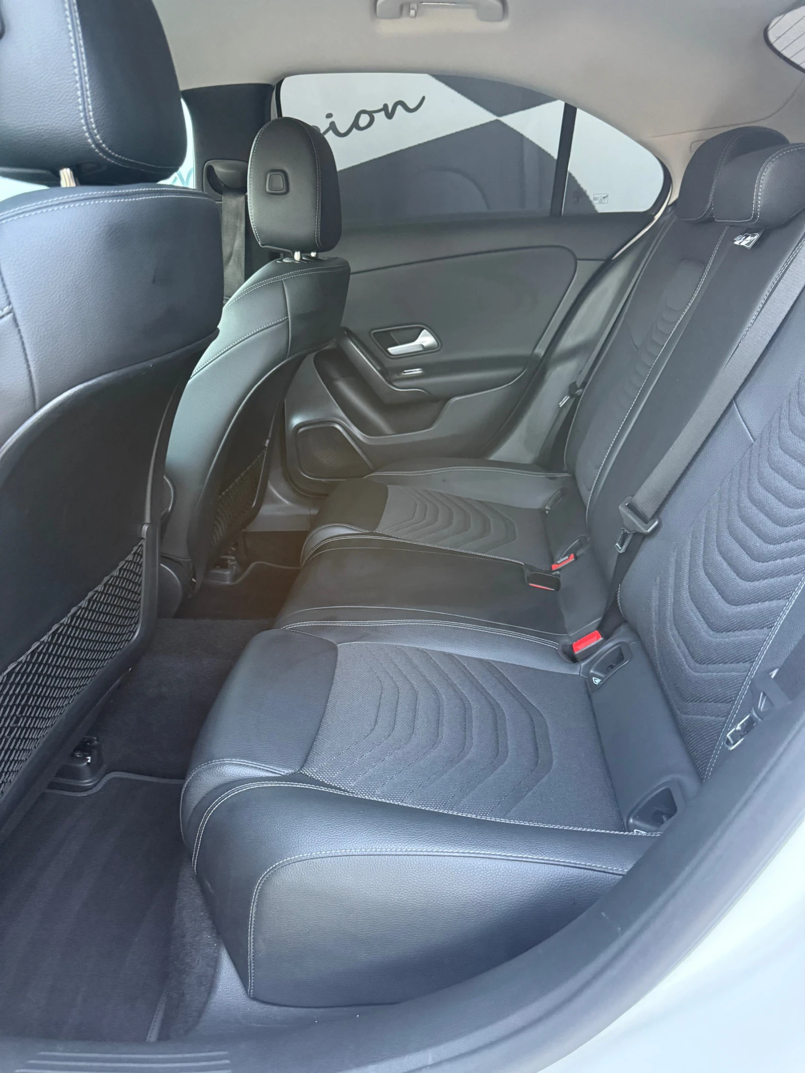 Mercedes-Benz A 250 Plug-in хибрид - изображение 8